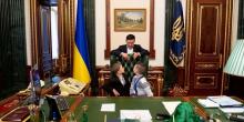 Свежие новости: ВИДЕО: Зеленский встретился с сыновьями погибших военных и пообещал помочь с жильем