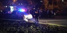 Свежие новости: В Николаеве BMW, скрываясь от полиции, на повороте столкнулся с ВАЗ и вылетел на зеленую зону