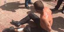 Свежие новости: В Киеве со стрельбой задержали мужчину, который с ножом бросался на патрульных и прохожих