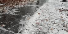 Свежие новости: Жители Николаева жалуются на отсутствие обработки противогололедными смесями тротуаров