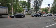 Свежие новости: В центре Николаева пьяный водитель на «Опеле» въехал в «Мазду»