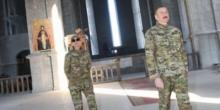 Свежие новости: Алиев побывал в храме Шуши, по которому дважды нанесли удар азербайджанские ВС