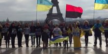 Фото новости: ВИДЕО: В Париже прошла акция против оккупации Крыма Россией Свежие новости: ВИДЕО: В Париже прошла акция против оккупации Крыма Россией
