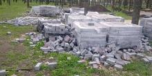 Свежие новости: В Николаеве за 14 миллионов бросили в парке плитку для укладки дорожек