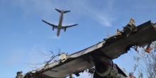 Фото новости: Появилось видео с места крушения самолета Ан-12 под Львовом Свежие новости: Появилось видео с места крушения самолета Ан-12 под Львовом