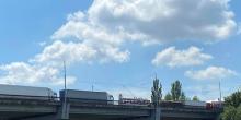 Свежие новости: В Николаеве на мосту образовалась огромная пробка