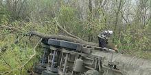 Свежие новости: На Николаевщине съехал в кювет и перевернулся грузовик с подсолнечным маслом