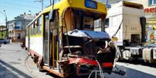 Свежие новости: В Одессе трамвай с пассажирами протаранил грузовик