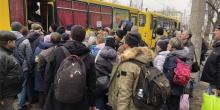 Фото новости: В Мариуполе эвакуации ждут еще 100 тысяч человек, - мэр Свежие новости: В Мариуполе эвакуации ждут еще 100 тысяч человек, - мэр