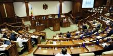 Свежие новости: У Молдові позбавили імунітету і затримали двох депутаток, звинувачених в крадіжці мільярда
