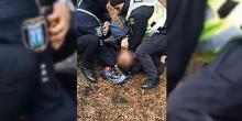 Свежие новости: ВИДЕО: В Ровенской области патрульные две минуты реанимировали мужчину, который упал на улице и перестал дышать