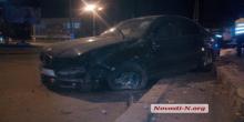 Свежие новости: В Николаеве «БМВ» на скорости «не вписался» в поворот: пострадала девушка