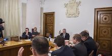 Фото новости: В Николаеве исполком горсовета выделил 12 служебных квартир врачам, учителям, работникам управления культуры и департамента ЖКХ Свежие новости: В Николаеве исполком горсовета выделил 12 служебных квартир врачам, учителям, работникам управления культуры и департамента ЖКХ