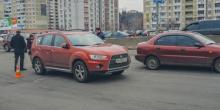 Свежие новости: ВИДЕО: Тройное ДТП в Киеве с участием такси Uklon