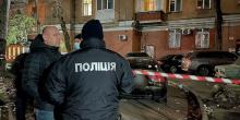 Фото новости: В центре Николаева застрелили бизнесмена и ранили еще одного человека – полиция разыскивает двоих подозреваемых Свежие новости: В центре Николаева застрелили бизнесмена и ранили еще одного человека – полиция разыскивает двоих подозреваемых