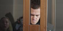 Фото новости: Родичі загиблих військових просили суд відкрито проводити розгляд справи про держзраду керівника Миколаївської окружної прокуратури Свежие новости: Родичі загиблих військових просили суд відкрито проводити розгляд справи про держзраду керівника Миколаївської окружної прокуратури