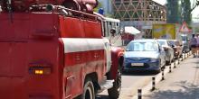Фото новости: Николаевские водители не пропускают пожарную технику без сопровождения полиции, - результаты эксперимента Свежие новости: Николаевские водители не пропускают пожарную технику без сопровождения полиции, - результаты эксперимента