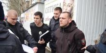Свежие новости: ВИДЕО: В центре Николаева с пистолетом задержали руководителя «Правой молоді»