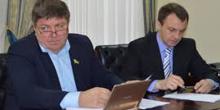 Фото новости: Нардепы от Николаевщины получили по 90 тысяч гривен компенсаций за проезд по территории Украины Свежие новости: Нардепы от Николаевщины получили по 90 тысяч гривен компенсаций за проезд по территории Украины