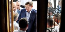 Фото новости: «У вас нет такого права», - Луценко ответил митингующим. ВИДЕО Свежие новости: «У вас нет такого права», - Луценко ответил митингующим. ВИДЕО
