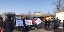 Свежие новости: Жители Первомайска перекрыли киевскую трассу, требуя вернуть льготные тарифы на электроэнергию
