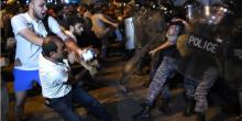 Свежие новости: В Ереване при разгоне пострадали около 30 человек