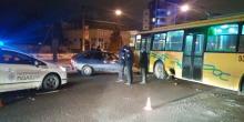Свежие новости: У Львові п'яний водій «ВАЗу» влетів у тролейбус