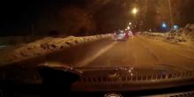 Фото новости: Продолжается погоня за поджигателями, пострадал автомобиль полиции Свежие новости: Продолжается погоня за поджигателями, пострадал автомобиль полиции