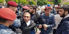Фото новости: В Ереване продолжаются акции протеста – полиция применила силу к демонстрантам Свежие новости: В Ереване продолжаются акции протеста – полиция применила силу к демонстрантам