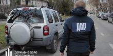 Фото новости: В Миколаєві затримали військового, який намагався продати три авто, отримані від волонтерів Свежие новости: В Миколаєві затримали військового, який намагався продати три авто, отримані від волонтерів