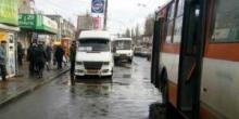Свежие новости: Николаевские патрульные попросили мэра разобраться с маршрутчиками, которые долго стоят на остановках