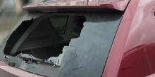 Фото новости: В Николаеве неизвестные разбили окно в машине и украли новогодние подарки для детей на 20 тысяч Свежие новости: В Николаеве неизвестные разбили окно в машине и украли новогодние подарки для детей на 20 тысяч