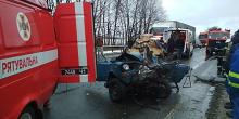 Свежие новости: На Львовщине рейсовый автобус столкнулся с «шестеркой», пострадали пять человек