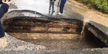 Фото новости: Из-за дождей в Одесской области обвалился мост Свежие новости: Из-за дождей в Одесской области обвалился мост