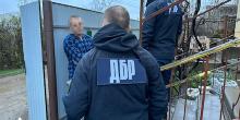 Фото новости: ДБР затримало посадовця в Одеській області, який відбирав у солдатів бойові доплати Свежие новости: ДБР затримало посадовця в Одеській області, який відбирав у солдатів бойові доплати