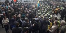 Свежие новости: Митингующие под Радой создают военное и гражданское крыло
