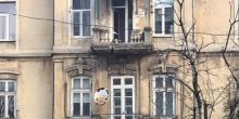 Фото новости: В Одессе обрушился балкон вместе с хозяином Свежие новости: В Одессе обрушился балкон вместе с хозяином
