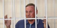 Свежие новости: Суд оставил под стражей Александра Ефремова еще на 2 месяца