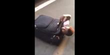 Свежие новости: Нелегал из Африки приехал в Швейцарию в чемодане (видео)