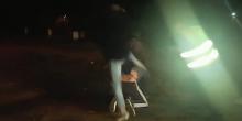 Фото новости: ВИДЕО: В Николаеве пасынок пьяного водителя ударом ноги сломал челюсть патрульному Свежие новости: ВИДЕО: В Николаеве пасынок пьяного водителя ударом ноги сломал челюсть патрульному