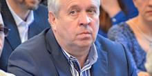 Свежие новости: Исаков назвал бесперспективной инициативу Сенкевича организовать сбор подписей по его отзыву из депутатского корпуса