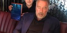 Свежие новости: Вице-губернатор Шевченко сфотографировался со Шварценеггером и пригласил его в Николаев