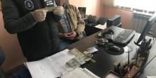 Свежие новости: Чиновника Закарпатской ОГА разоблачили при получении 400 долл. взятки