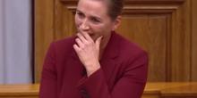 Свежие новости: ВИДЕО: Датский премьер с трудом закончила доклад парламенту из-за хохота. Речь шла о слонихе и ее друге верблюде Али