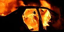 Фото новости: В Одессе мужчина допился до галлюцинаций и поджег машину Свежие новости: В Одессе мужчина допился до галлюцинаций и поджег машину