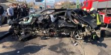 Свежие новости: В Одессе авто в результате столкновения разорвало пополам