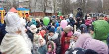 Свежие новости: В Центральном районе открыли обновленную детскую площадку по ул. Колодезная, 35