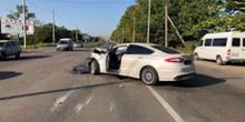 Свежие новости: В Николаеве на перегоне столкнулись «Ford» и «Renault» - пострадали четыре человека