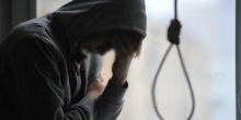 Фото новости: В Николаеве девятилетний школьник пытался повеситься на глазах у других детей Свежие новости: В Николаеве девятилетний школьник пытался повеситься на глазах у других детей