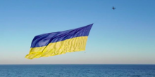Свежие новости: Над Чорним морем замайорів величезний прапор України: прикордонники показали відео